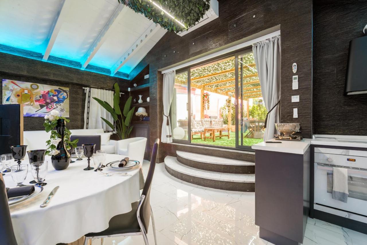 Сasa de vacaciones The Garden Regency *